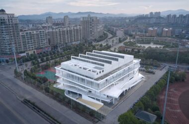 BIM建筑|宜黄一中综合楼 / 以靠建筑-BIM建筑网