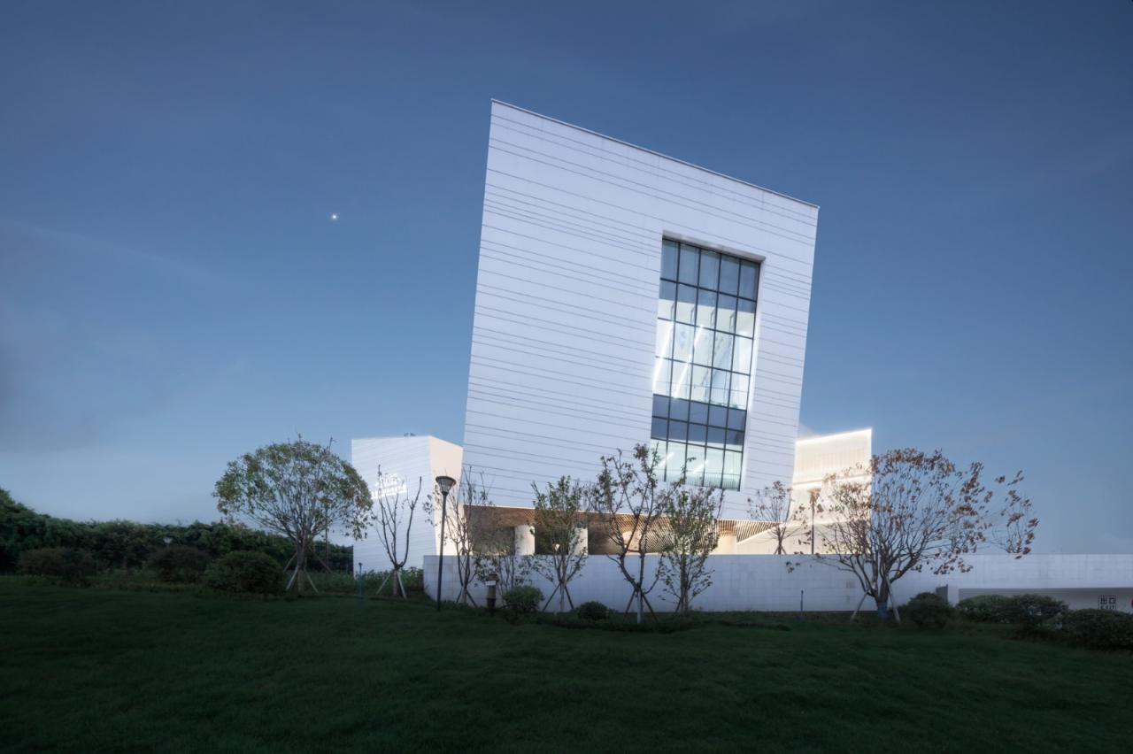 BIM建筑|三峡文物科技保护基地,重庆 / 源道建筑 BIM建筑|三峡文物科技保护基地,重庆 / 源道建筑