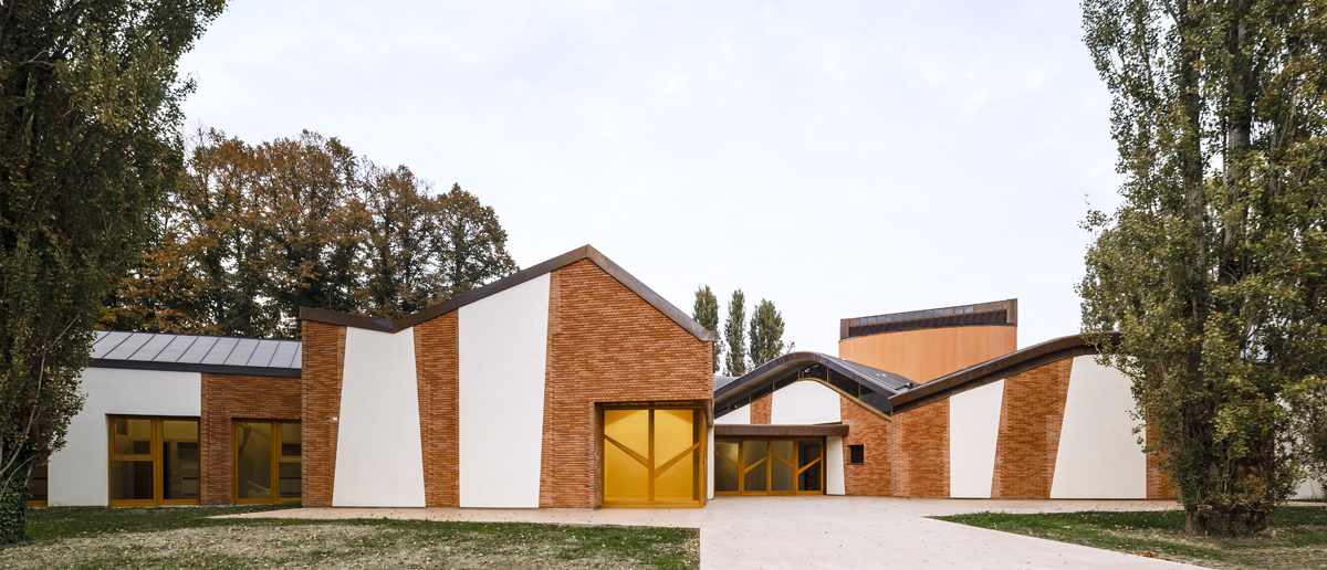 BIM建筑|悬挂式屋顶:教堂与教区综合体 / Miralles Tagliabue EMBT BIM建筑|悬挂式屋顶:教堂与教区综合体 / Miralles Tagliabue EMBT