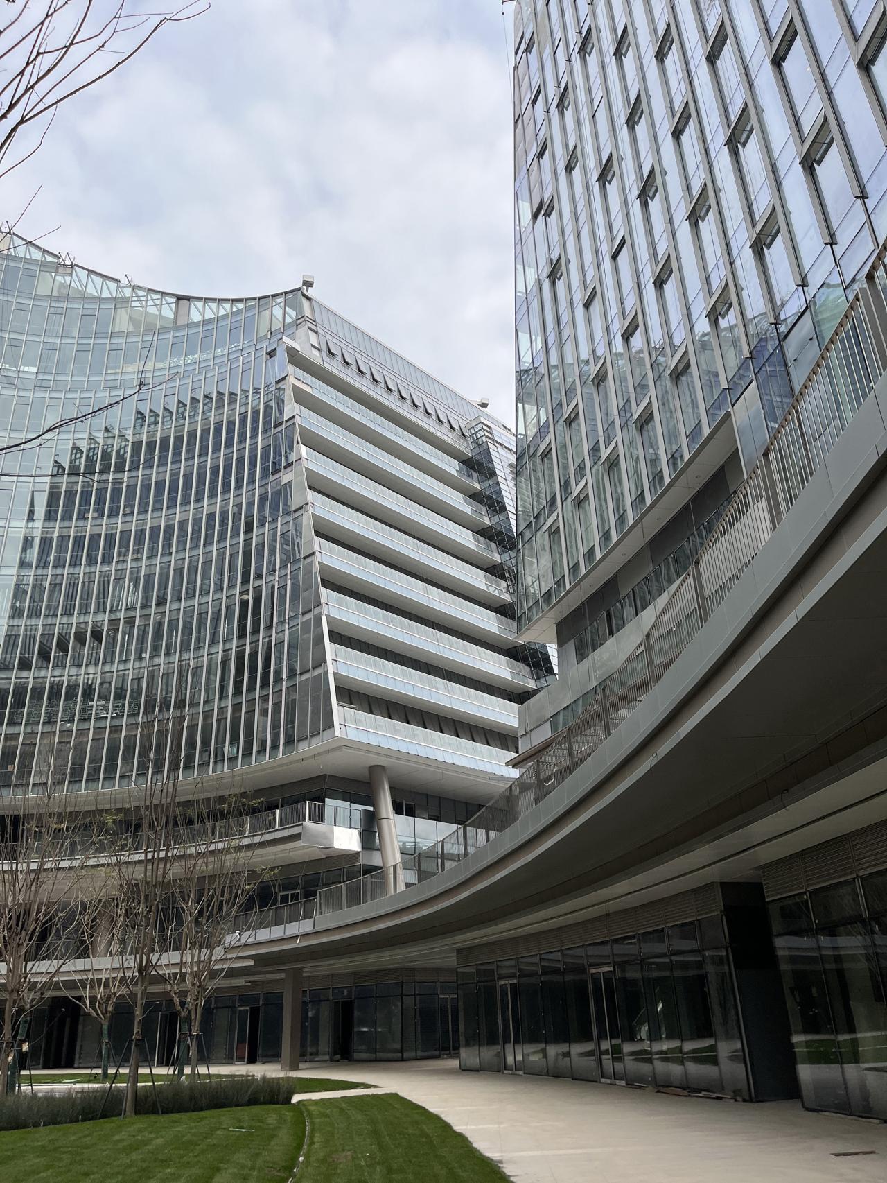 BIM建筑|成都高新万科中心——高新区的城市花园 / Laguarda.Low Architects BIM建筑|成都高新万科中心——高新区的城市花园 / Laguarda.Low Architects