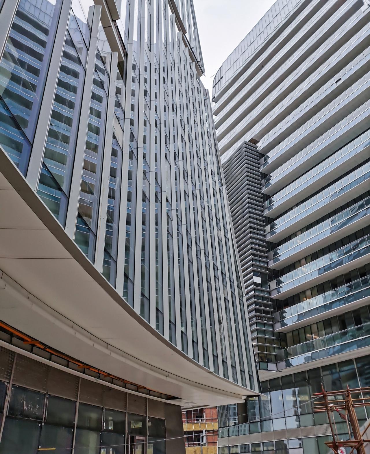 BIM建筑|成都高新万科中心——高新区的城市花园 / Laguarda.Low Architects BIM建筑|成都高新万科中心——高新区的城市花园 / Laguarda.Low Architects