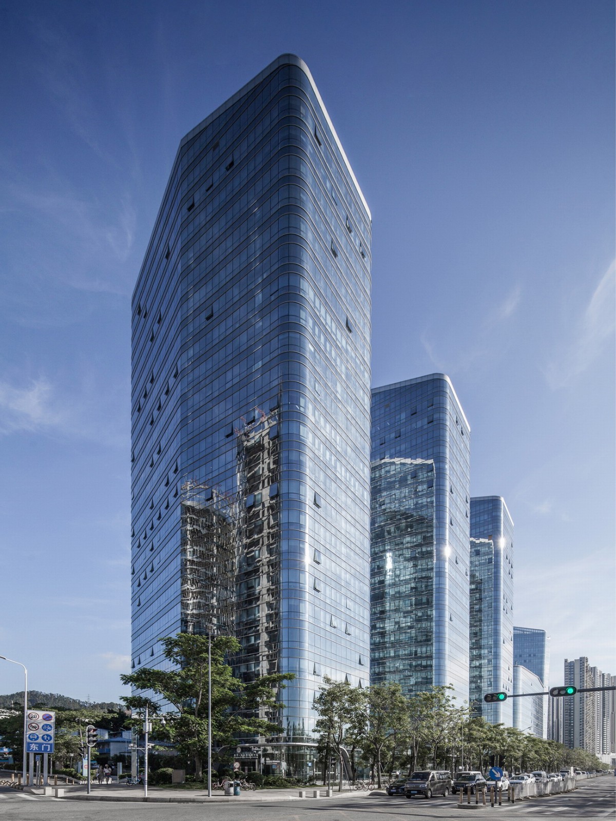 BIM建筑|南方大学科技园和B1塔楼 / Saltans Architects BIM建筑|南方大学科技园和B1塔楼 / Saltans Architects