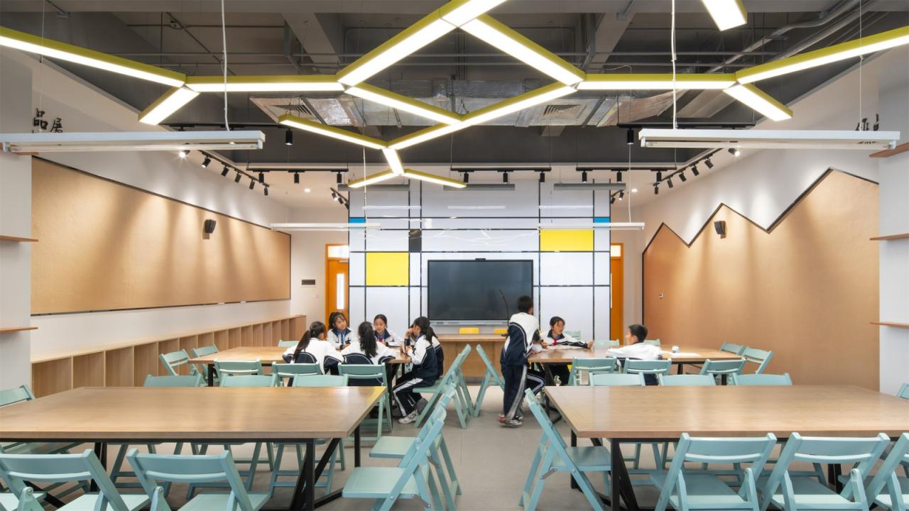 BIM建筑|深圳市坪山区东部湾区实验学校 / 申都设计 BIM建筑|深圳市坪山区东部湾区实验学校 / 申都设计