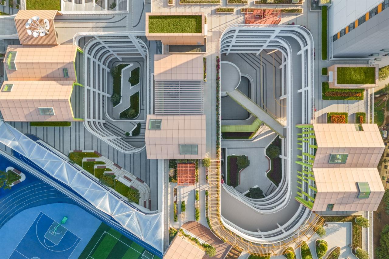BIM建筑|深圳市坪山区东部湾区实验学校 / 申都设计 BIM建筑|深圳市坪山区东部湾区实验学校 / 申都设计