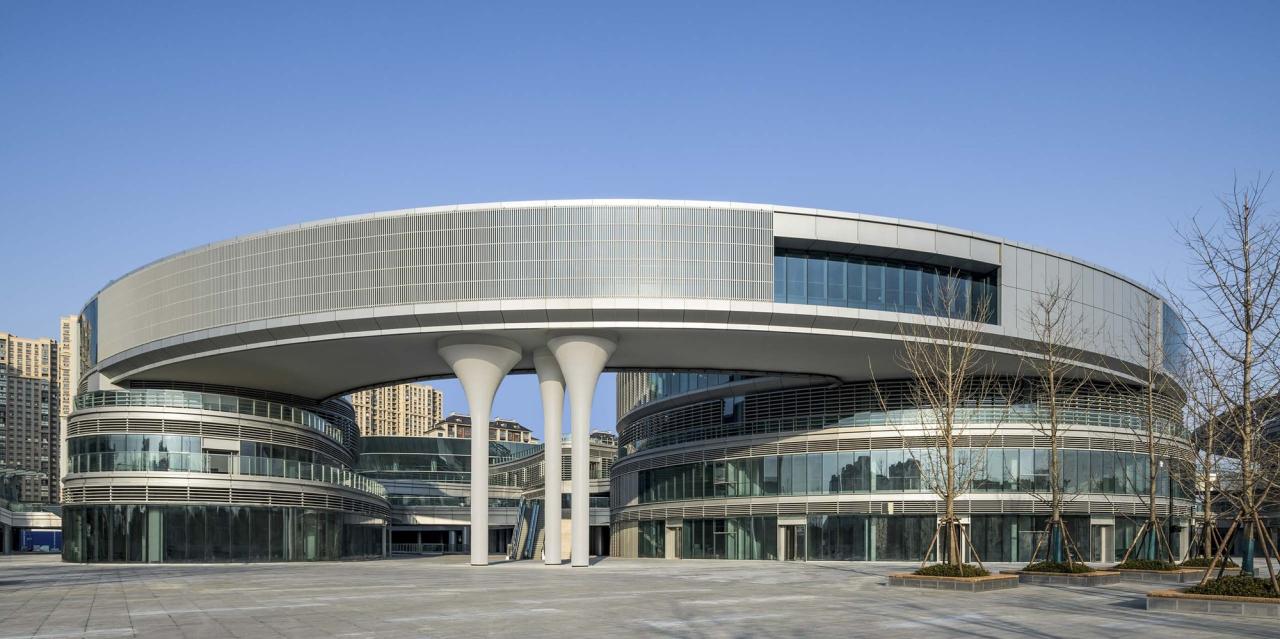 BIM建筑|南通星湖城市广场 / 上海大小建筑设计事务所 BIM建筑|南通星湖城市广场 / 上海大小建筑设计事务所