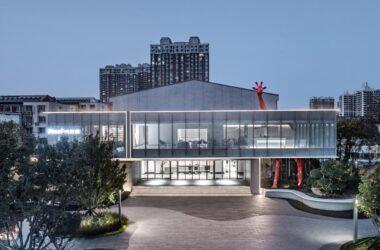 BIM建筑|城市赋新,打造市民的欢享天地 —职工俱乐部更新改造 / PTA上海柏涛-BIM建筑网