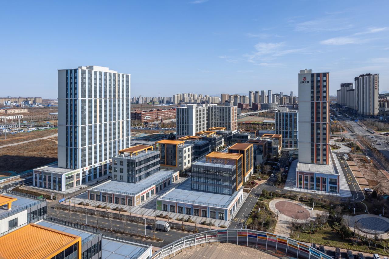 BIM建筑|为留住人才和激发活力而设计的新型产业社区 / 三益中国 BIM建筑|为留住人才和激发活力而设计的新型产业社区 / 三益中国