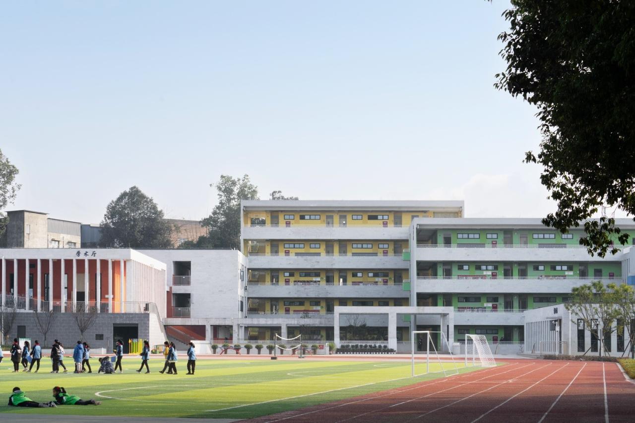 BIM建筑|黄甲小学扩建项目——秩序几何 / 本末建筑 BIM建筑|黄甲小学扩建项目——秩序几何 / 本末建筑