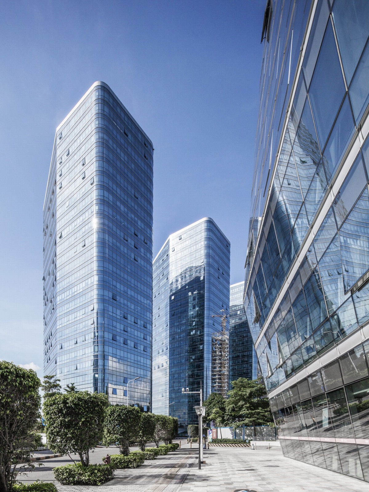 BIM建筑|南方大学科技园和B1塔楼 / Saltans Architects BIM建筑|南方大学科技园和B1塔楼 / Saltans Architects