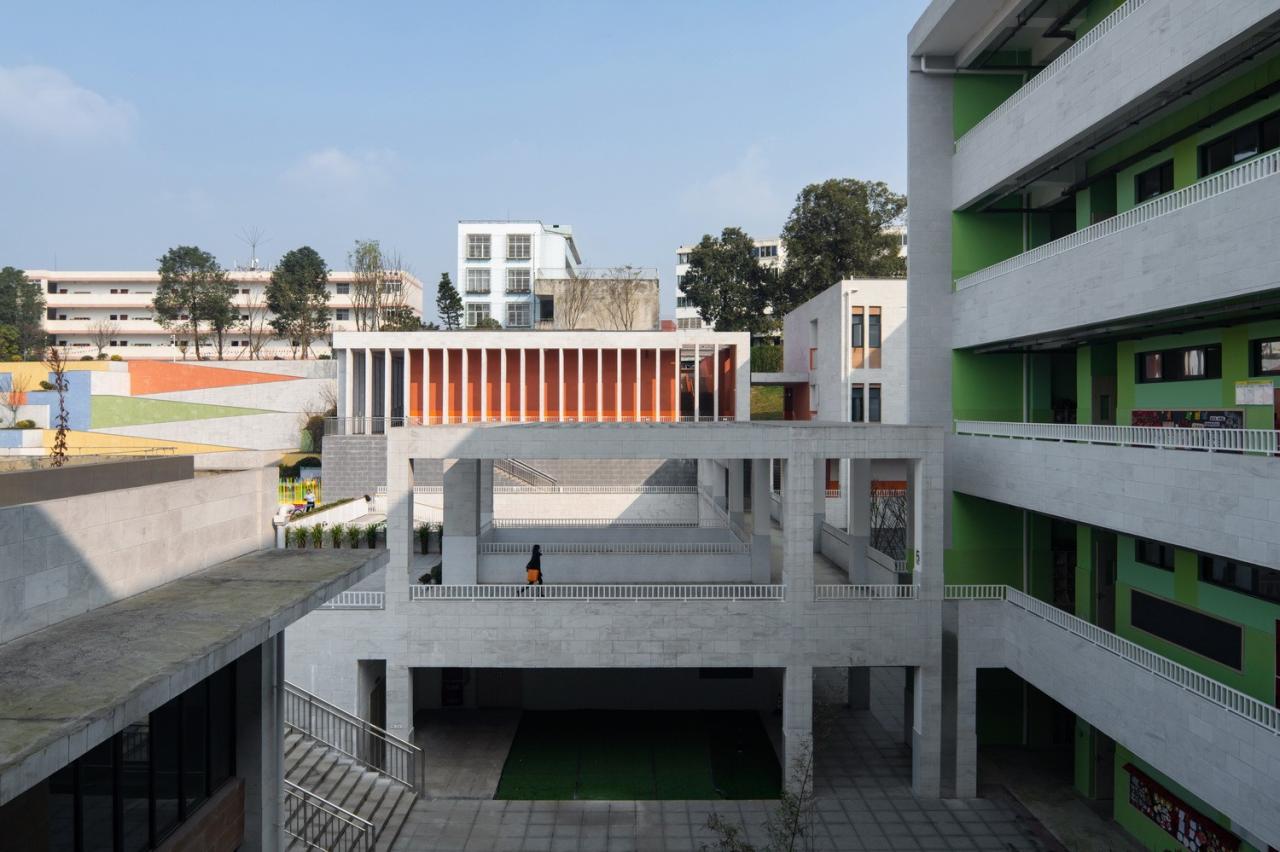BIM建筑|黄甲小学扩建项目——秩序几何 / 本末建筑 BIM建筑|黄甲小学扩建项目——秩序几何 / 本末建筑