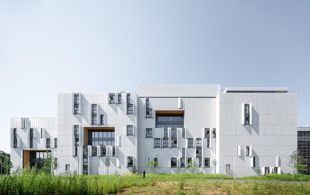 BIM建筑|莫里永学生宿舍 / 隈研吾建筑都市设计事务所 + CCHE BIM建筑|莫里永学生宿舍 / 隈研吾建筑都市设计事务所 + CCHE