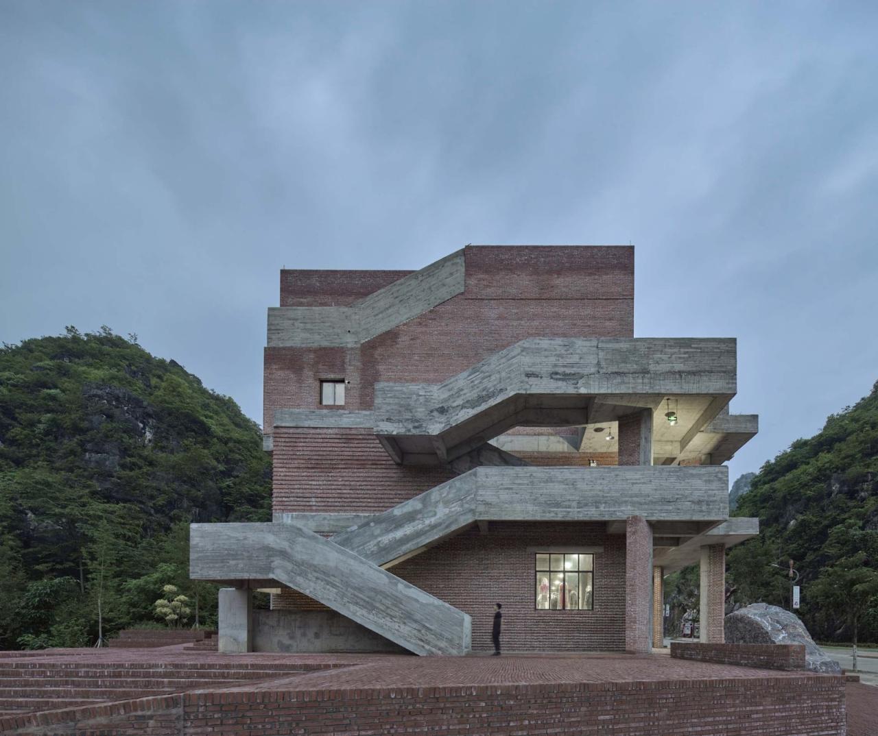 BIM建筑|江华瑶族水口镇如意村文化服务中心及特色工坊 / 地方工作室 BIM建筑|江华瑶族水口镇如意村文化服务中心及特色工坊 / 地方工作室