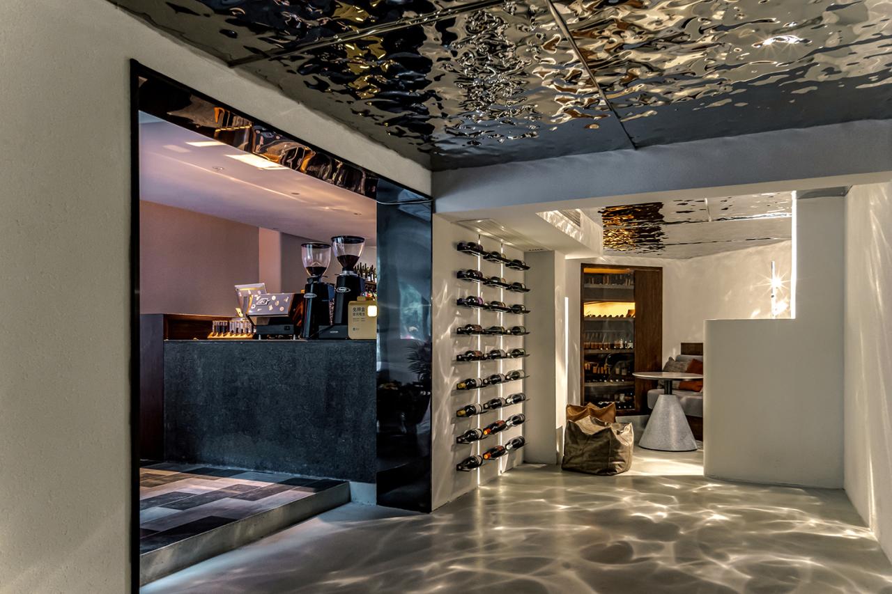 BIM建筑|Wine ahead - 歪头进来,慢慢摇摆 / itD studio BIM建筑|Wine ahead - 歪头进来,慢慢摇摆 / itD studio