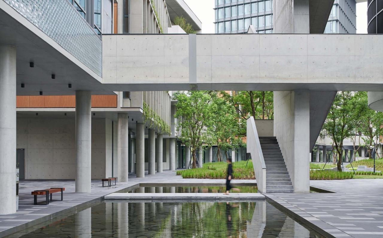 BIM建筑|成都麓湖漂浮总部办公楼 / 直向建筑 BIM建筑|成都麓湖漂浮总部办公楼 / 直向建筑