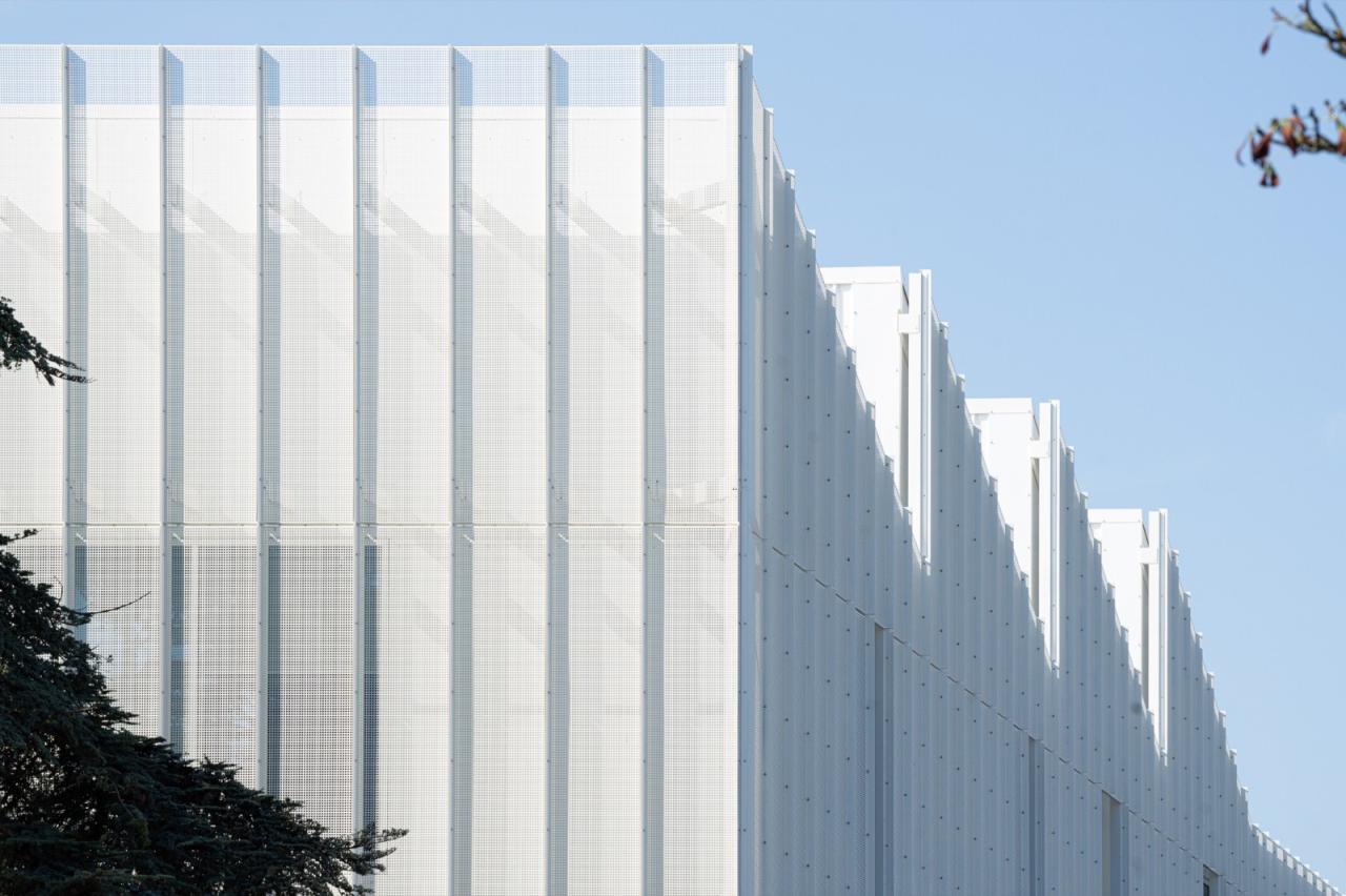 BIM建筑|诺维奇城市学院数字技术工厂 / Coffey Architects BIM建筑|诺维奇城市学院数字技术工厂 / Coffey Architects