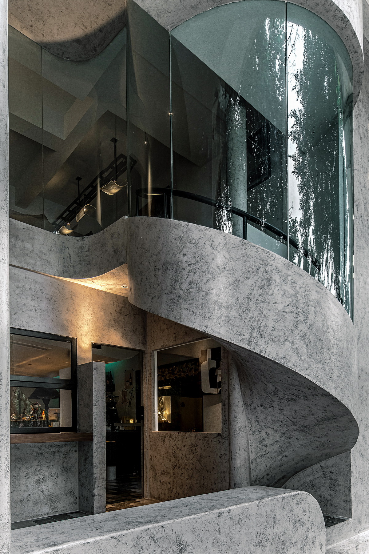 BIM建筑|Wine ahead - 歪头进来,慢慢摇摆 / itD studio BIM建筑|Wine ahead - 歪头进来,慢慢摇摆 / itD studio