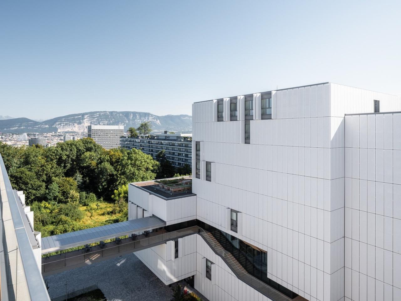 BIM建筑|莫里永学生宿舍 / 隈研吾建筑都市设计事务所 + CCHE BIM建筑|莫里永学生宿舍 / 隈研吾建筑都市设计事务所 + CCHE