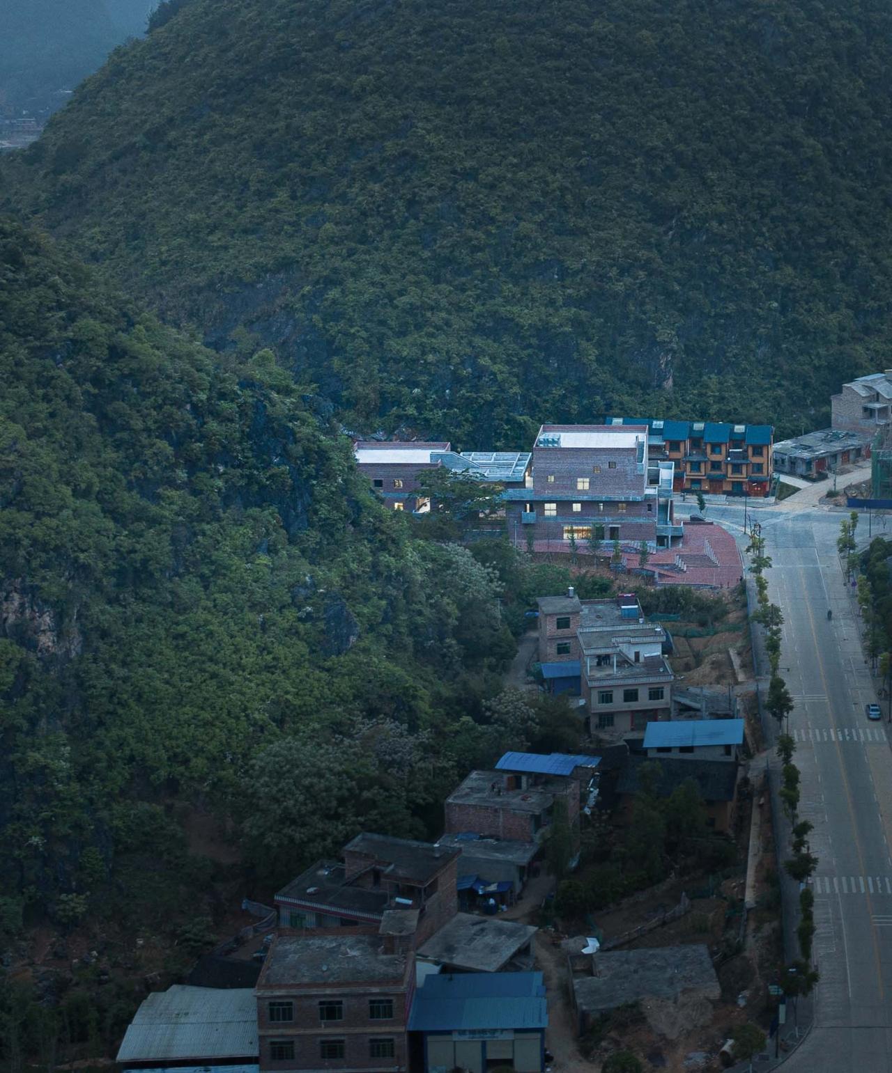 BIM建筑|江华瑶族水口镇如意村文化服务中心及特色工坊 / 地方工作室 BIM建筑|江华瑶族水口镇如意村文化服务中心及特色工坊 / 地方工作室