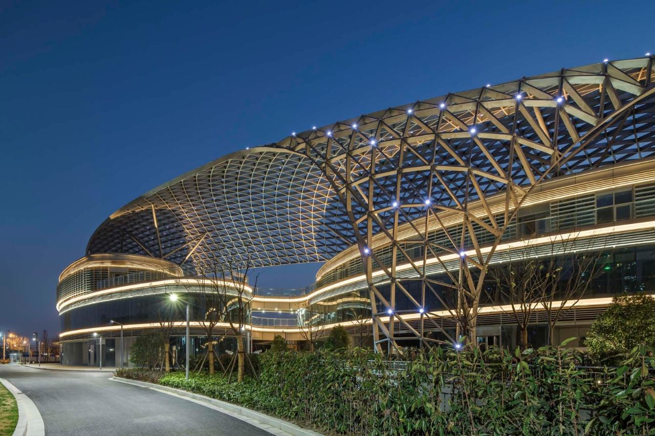 BIM建筑|南通星湖城市广场 / 上海大小建筑设计事务所 BIM建筑|南通星湖城市广场 / 上海大小建筑设计事务所