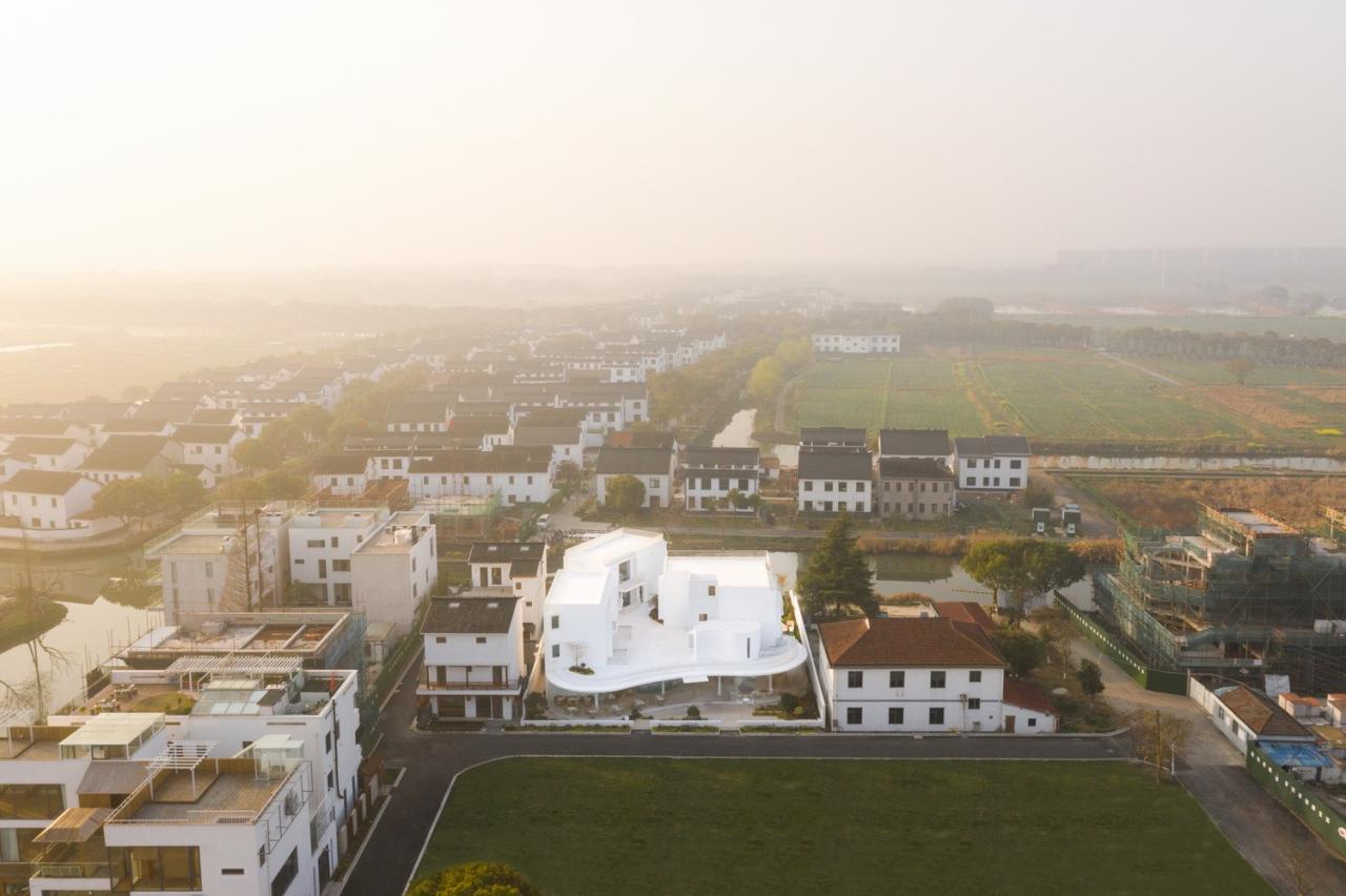 BIM建筑|漂浮的房子 / 巢羽建筑设计事务所 BIM建筑|漂浮的房子 / 巢羽建筑设计事务所