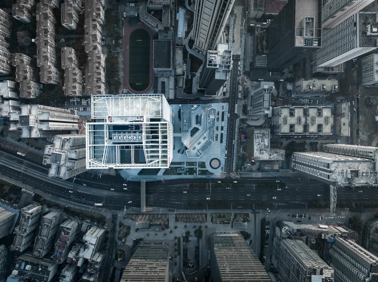 BIM建筑|城市天际线的重塑与街道生活的缝合:武汉中海中心 / 柏涛设计 BIM建筑|城市天际线的重塑与街道生活的缝合:武汉中海中心 / 柏涛设计