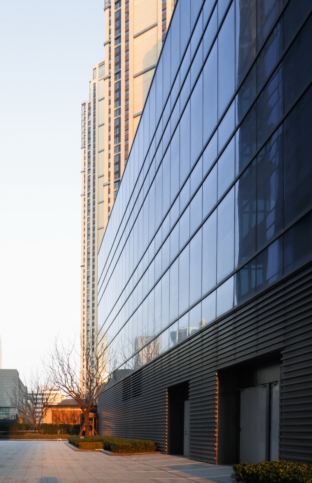 BIM建筑|城市天际线的重塑与街道生活的缝合:武汉中海中心 / 柏涛设计 BIM建筑|城市天际线的重塑与街道生活的缝合:武汉中海中心 / 柏涛设计