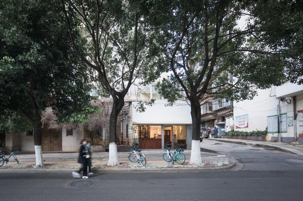 BIM建筑|为城市角落留一盏灯 闲来咖啡 / 素造建筑 BIM建筑|为城市角落留一盏灯 闲来咖啡 / 素造建筑
