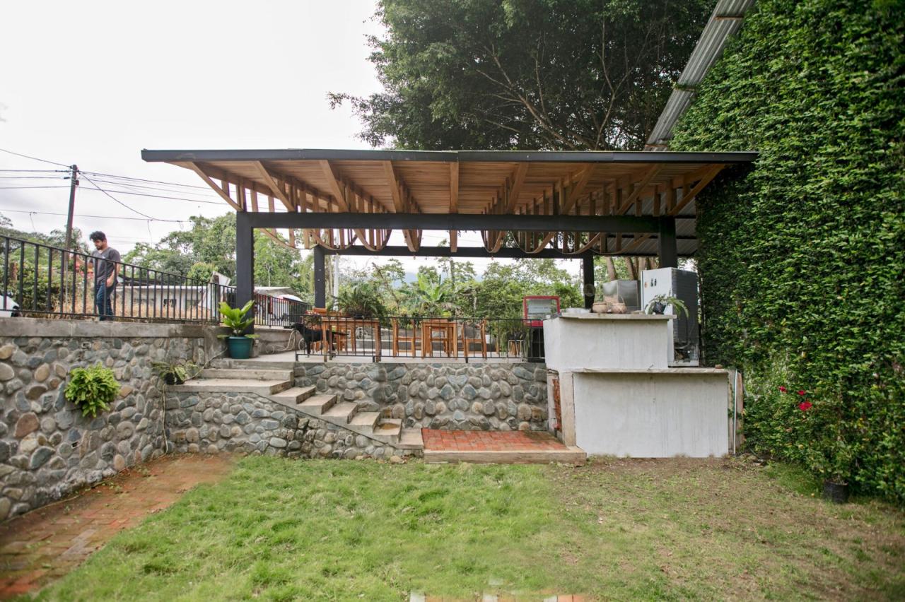 BIM建筑|村口榕树下,社区公共空间 Ficus Alto / Natura Futura Arquitectura BIM建筑|村口榕树下,社区公共空间 Ficus Alto / Natura Futura Arquitectura
