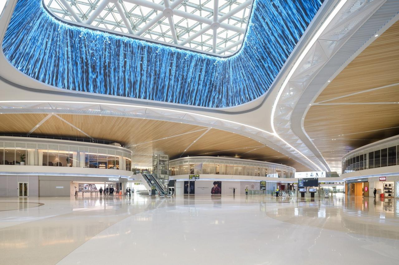 BIM建筑|航空建筑新标杆:深圳宝安国际机场卫星厅 / GDAD、Aedas、兰德隆与布朗 BIM建筑|航空建筑新标杆:深圳宝安国际机场卫星厅 / GDAD、Aedas、兰德隆与布朗