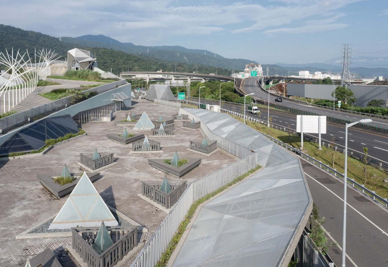 BIM建筑|苏澳高速公路休息区及服务区 / 翁祖模建筑师事务所 BIM建筑|苏澳高速公路休息区及服务区 / 翁祖模建筑师事务所