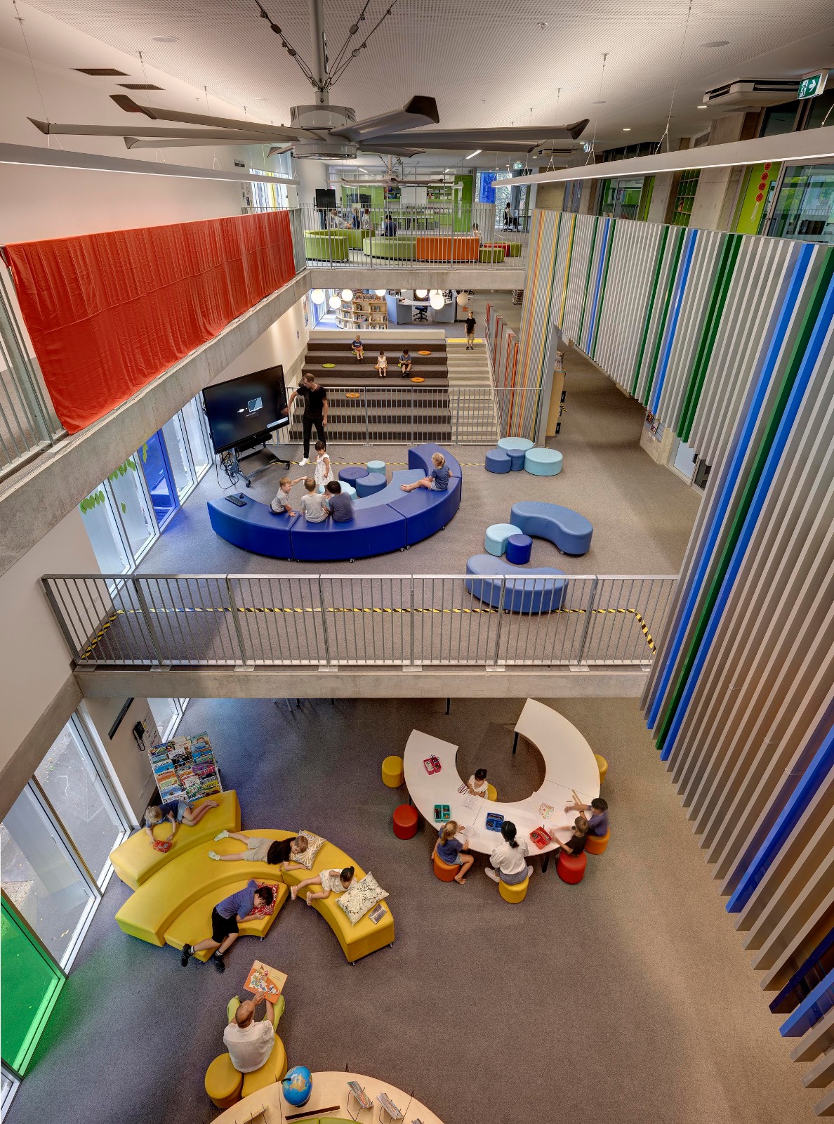 BIM建筑|Ultimo 公立小学/ DesignInc+ Lacoste + Stevenson + bmc2 architectes BIM建筑|Ultimo 公立小学/ DesignInc+ Lacoste + Stevenson + bmc2 architectes