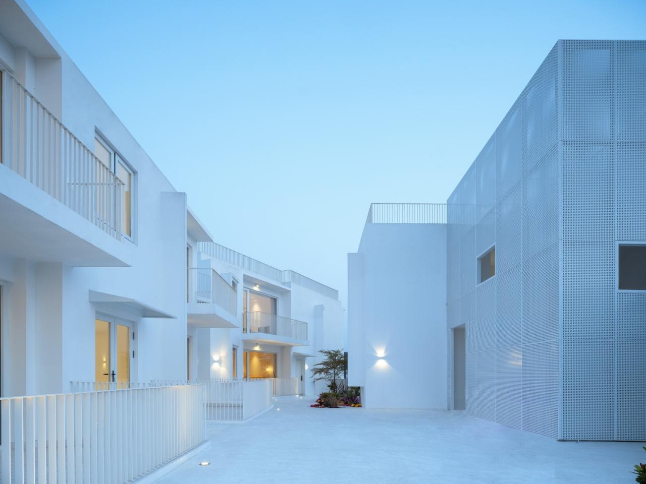 BIM建筑|漂浮的房子 / 巢羽建筑设计事务所 BIM建筑|漂浮的房子 / 巢羽建筑设计事务所