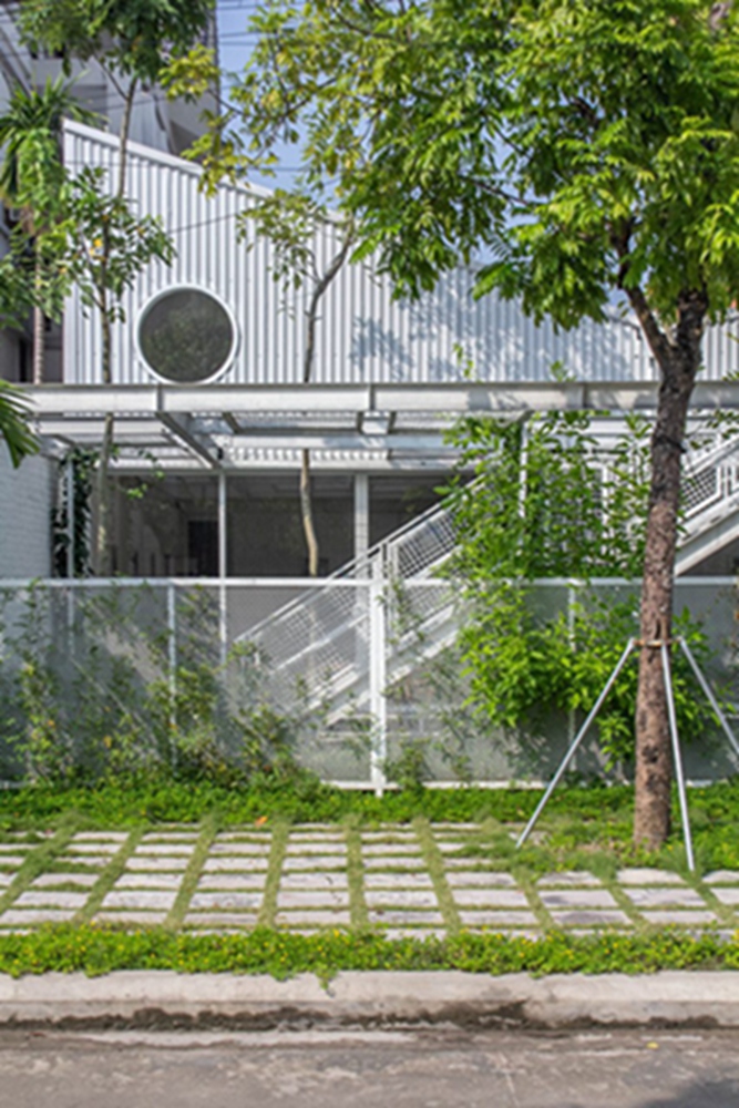 BIM建筑|HGAA工作室设计植物覆盖的幼儿园 BIM建筑|HGAA工作室设计植物覆盖的幼儿园