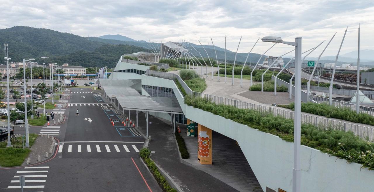 BIM建筑|苏澳高速公路休息区及服务区 / 翁祖模建筑师事务所 BIM建筑|苏澳高速公路休息区及服务区 / 翁祖模建筑师事务所