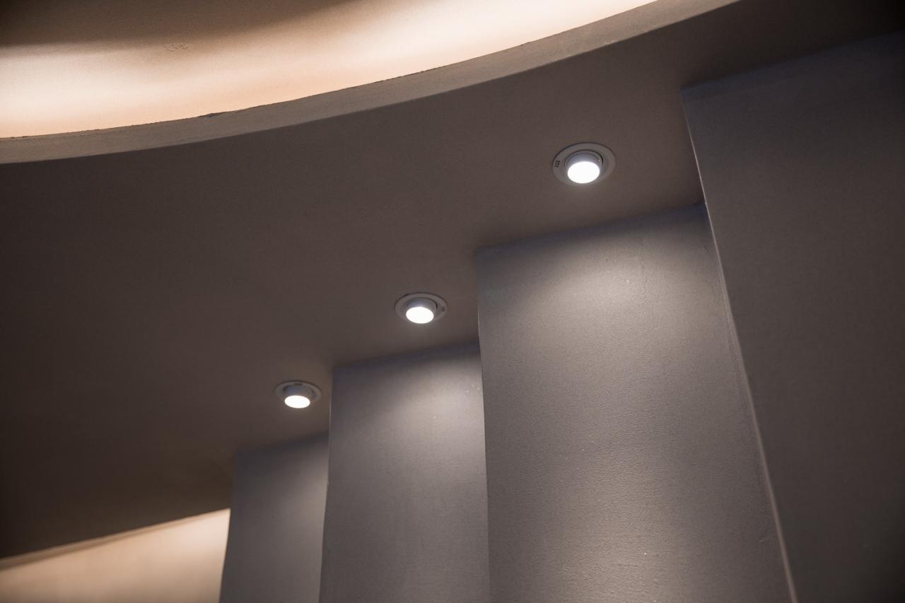 BIM建筑|为城市角落留一盏灯 闲来咖啡 / 素造建筑 BIM建筑|为城市角落留一盏灯 闲来咖啡 / 素造建筑