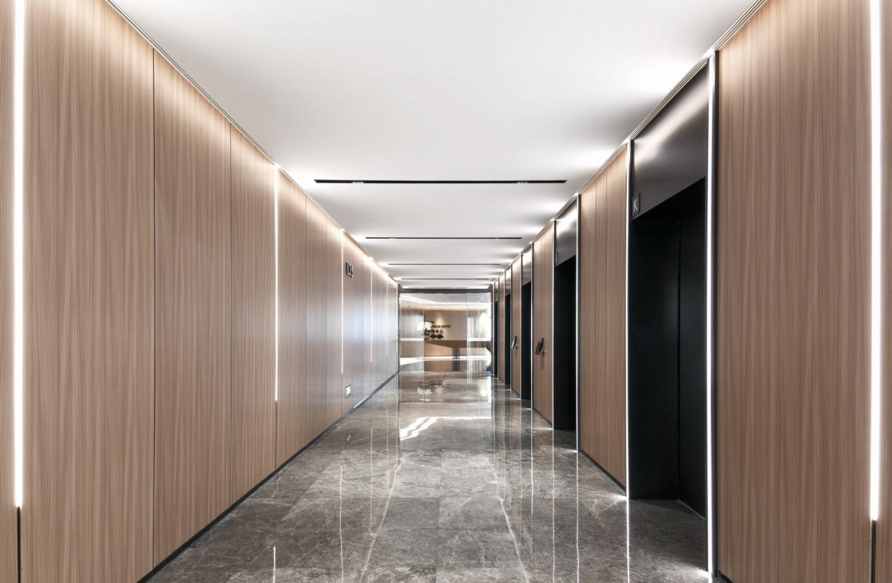 BIM建筑|城市天际线的重塑与街道生活的缝合:武汉中海中心 / 柏涛设计 BIM建筑|城市天际线的重塑与街道生活的缝合:武汉中海中心 / 柏涛设计
