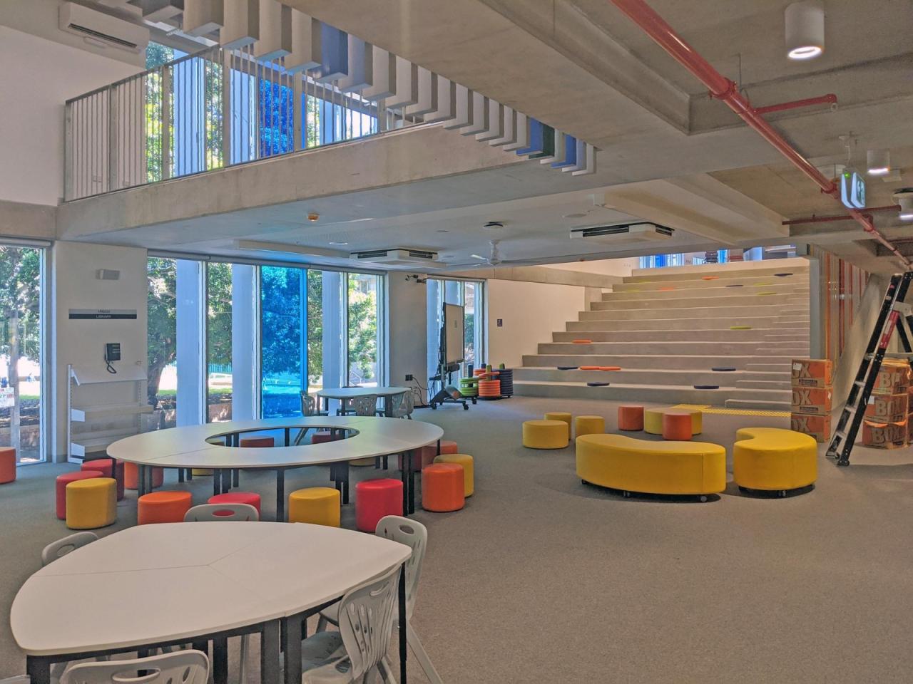 BIM建筑|Ultimo 公立小学/ DesignInc+ Lacoste + Stevenson + bmc2 architectes BIM建筑|Ultimo 公立小学/ DesignInc+ Lacoste + Stevenson + bmc2 architectes