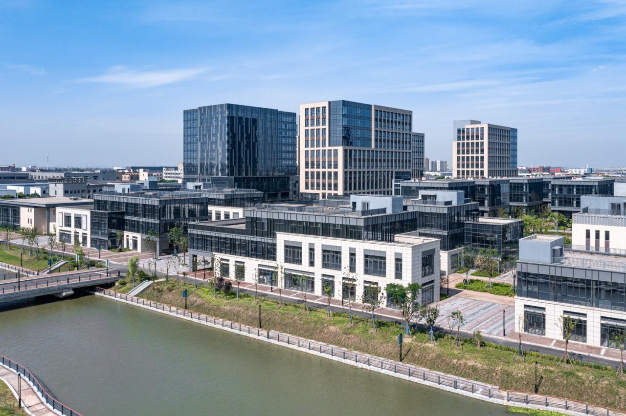 BIM建筑|“新冠疫情”和“逆全球化”冲击下,产业社区“破局”的六大路径 / 三益中国 BIM建筑|“新冠疫情”和“逆全球化”冲击下,产业社区“破局”的六大路径 / 三益中国