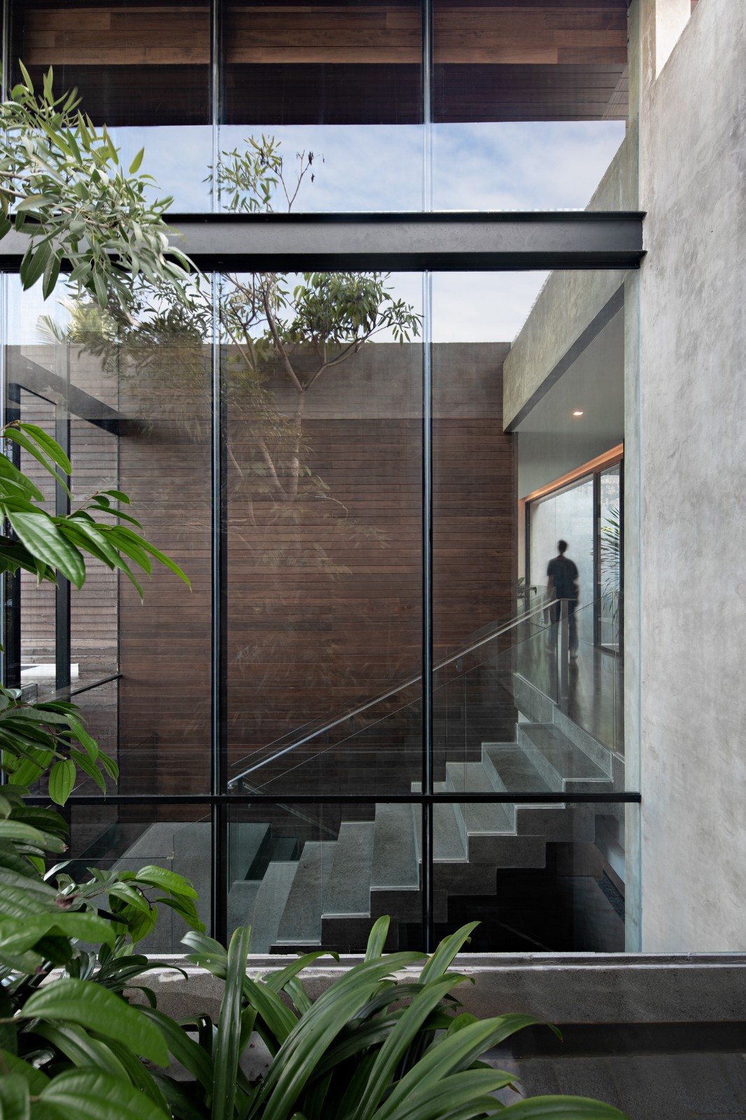 BIM建筑|山坡住宅 / Wahana Architects BIM建筑|山坡住宅 / Wahana Architects