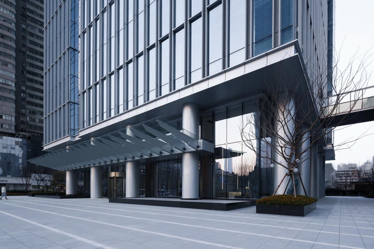BIM建筑|城市天际线的重塑与街道生活的缝合:武汉中海中心 / 柏涛设计 BIM建筑|城市天际线的重塑与街道生活的缝合:武汉中海中心 / 柏涛设计