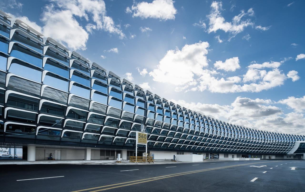 BIM建筑|航空建筑新标杆:深圳宝安国际机场卫星厅 / GDAD、Aedas、兰德隆与布朗 BIM建筑|航空建筑新标杆:深圳宝安国际机场卫星厅 / GDAD、Aedas、兰德隆与布朗