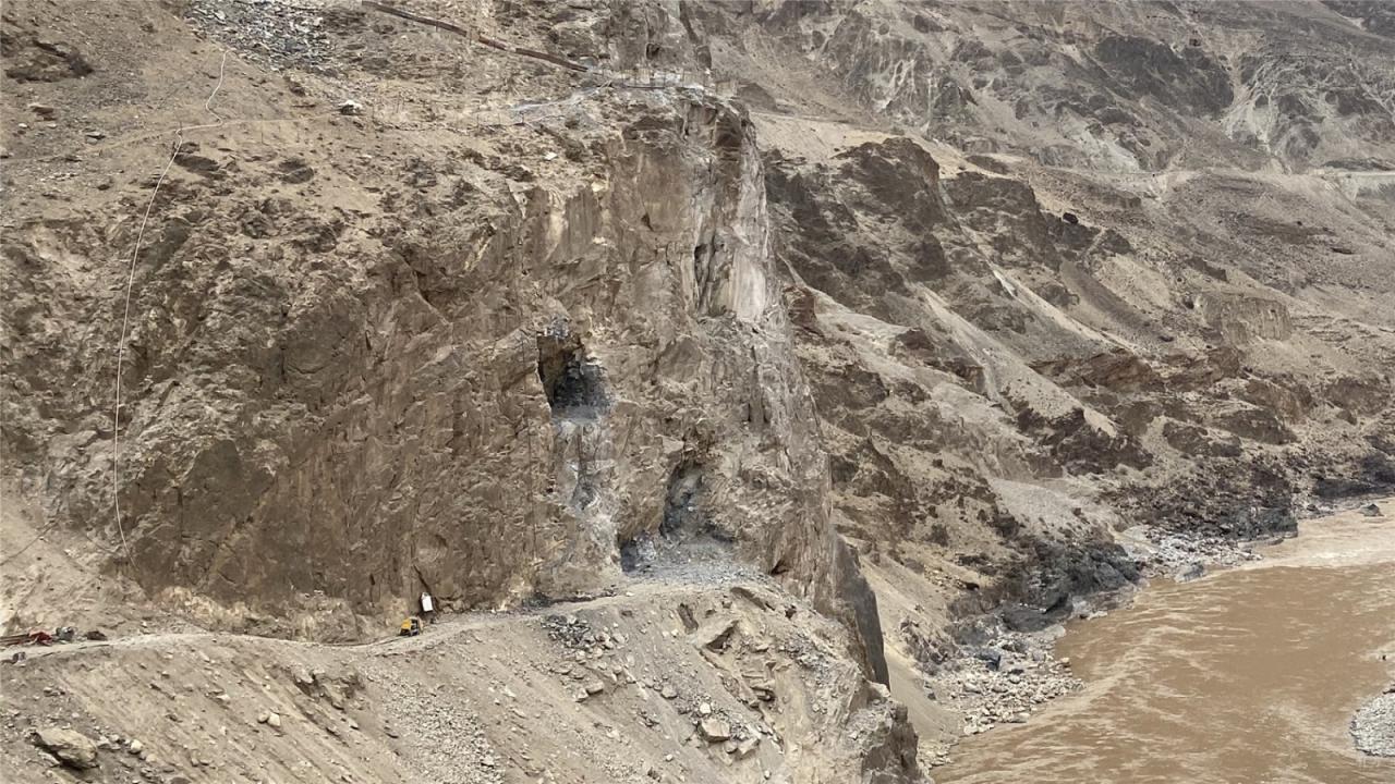 BIM建筑|高寒高海拔地区的当代建筑实践 / 小隐建筑 BIM建筑|高寒高海拔地区的当代建筑实践 / 小隐建筑