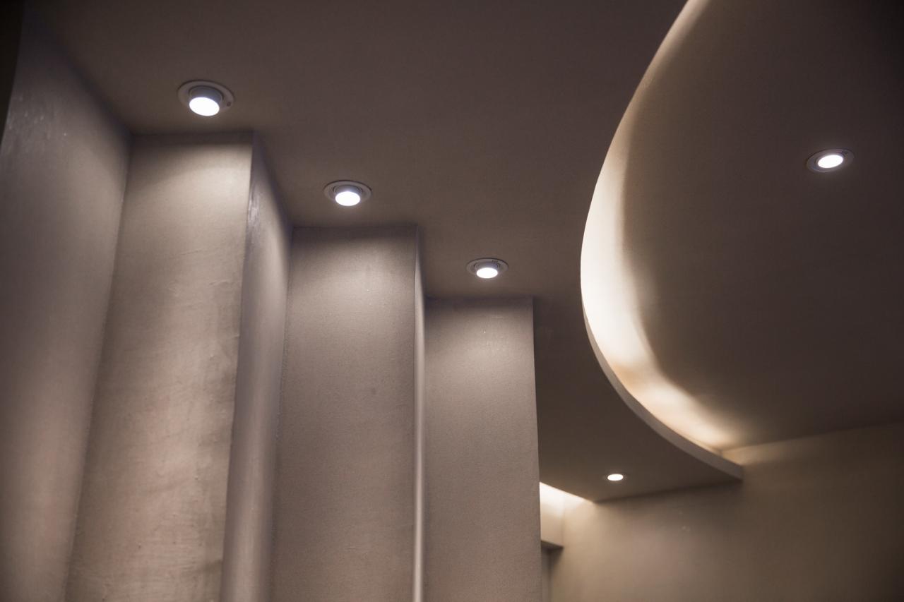 BIM建筑|为城市角落留一盏灯 闲来咖啡 / 素造建筑 BIM建筑|为城市角落留一盏灯 闲来咖啡 / 素造建筑