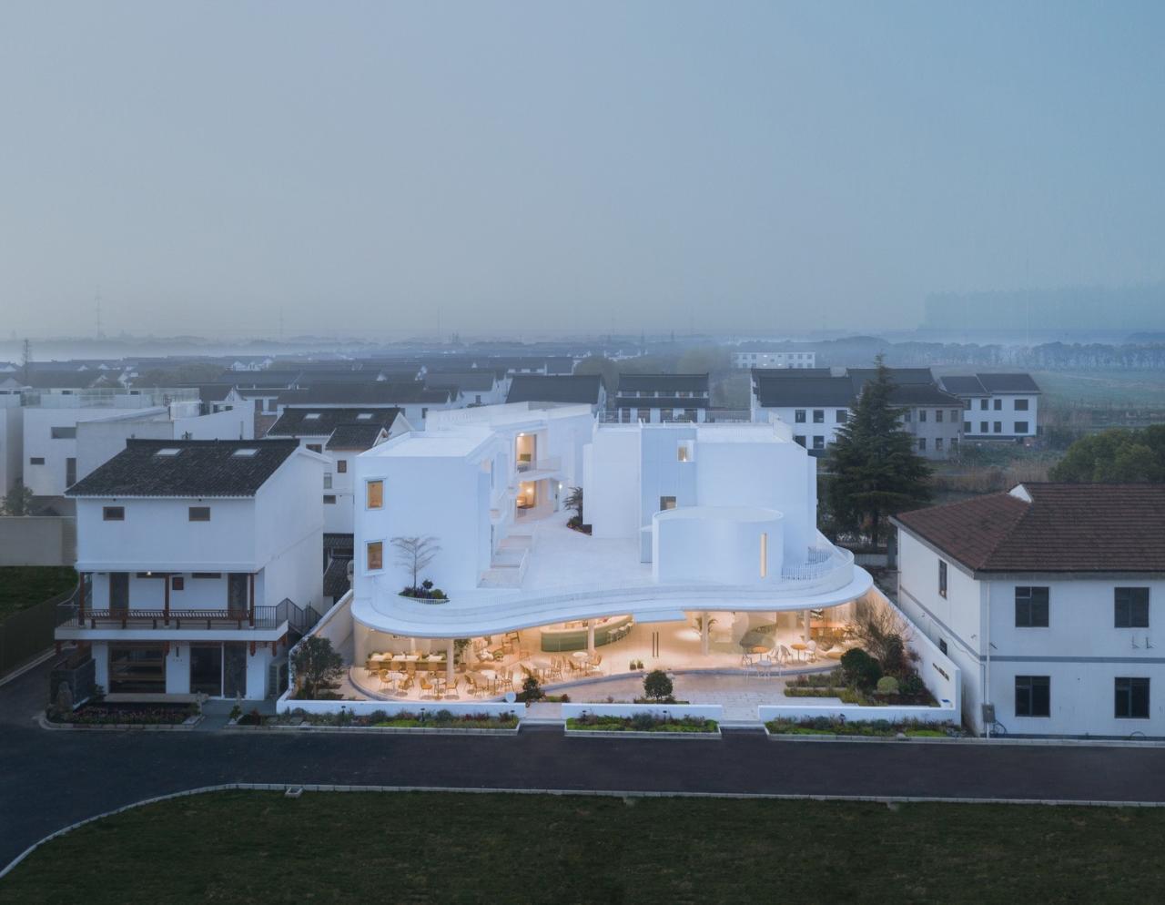 BIM建筑|漂浮的房子 / 巢羽建筑设计事务所 BIM建筑|漂浮的房子 / 巢羽建筑设计事务所