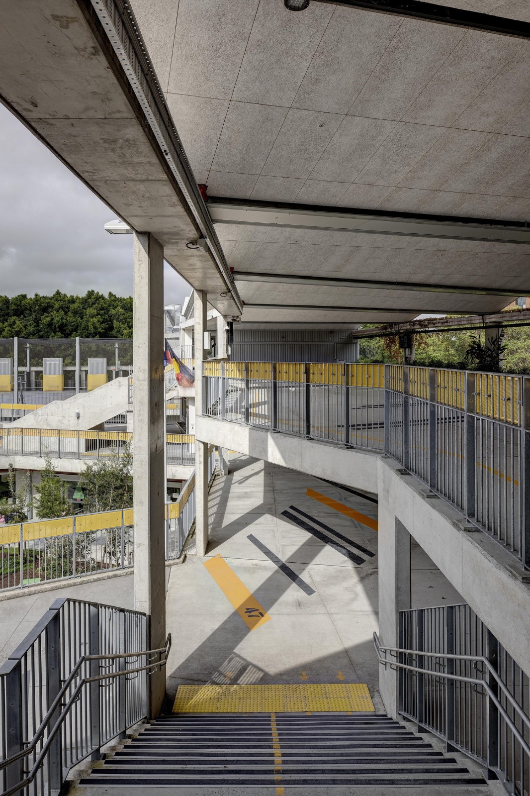 BIM建筑|Ultimo 公立小学/ DesignInc+ Lacoste + Stevenson + bmc2 architectes BIM建筑|Ultimo 公立小学/ DesignInc+ Lacoste + Stevenson + bmc2 architectes