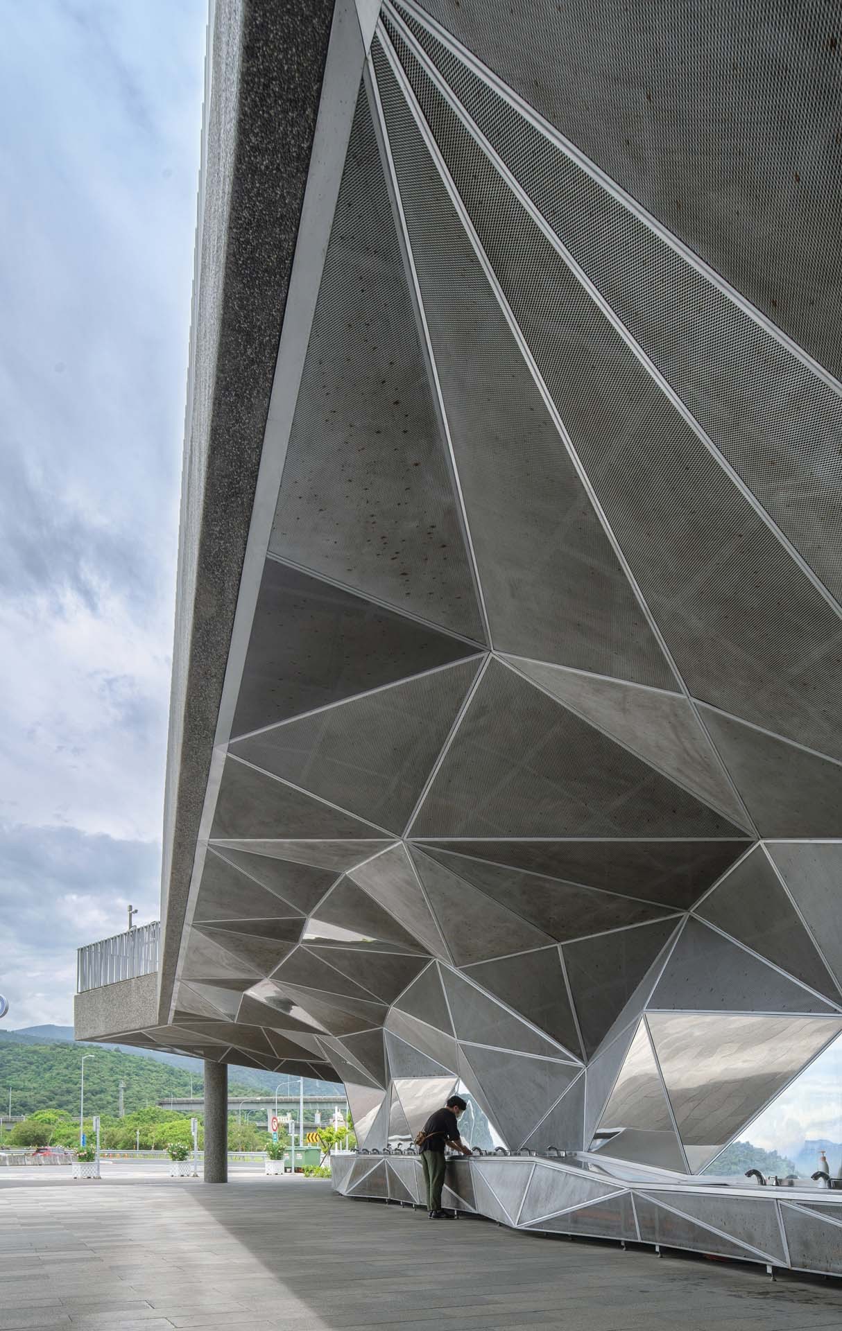 BIM建筑|苏澳高速公路休息区及服务区 / 翁祖模建筑师事务所 BIM建筑|苏澳高速公路休息区及服务区 / 翁祖模建筑师事务所