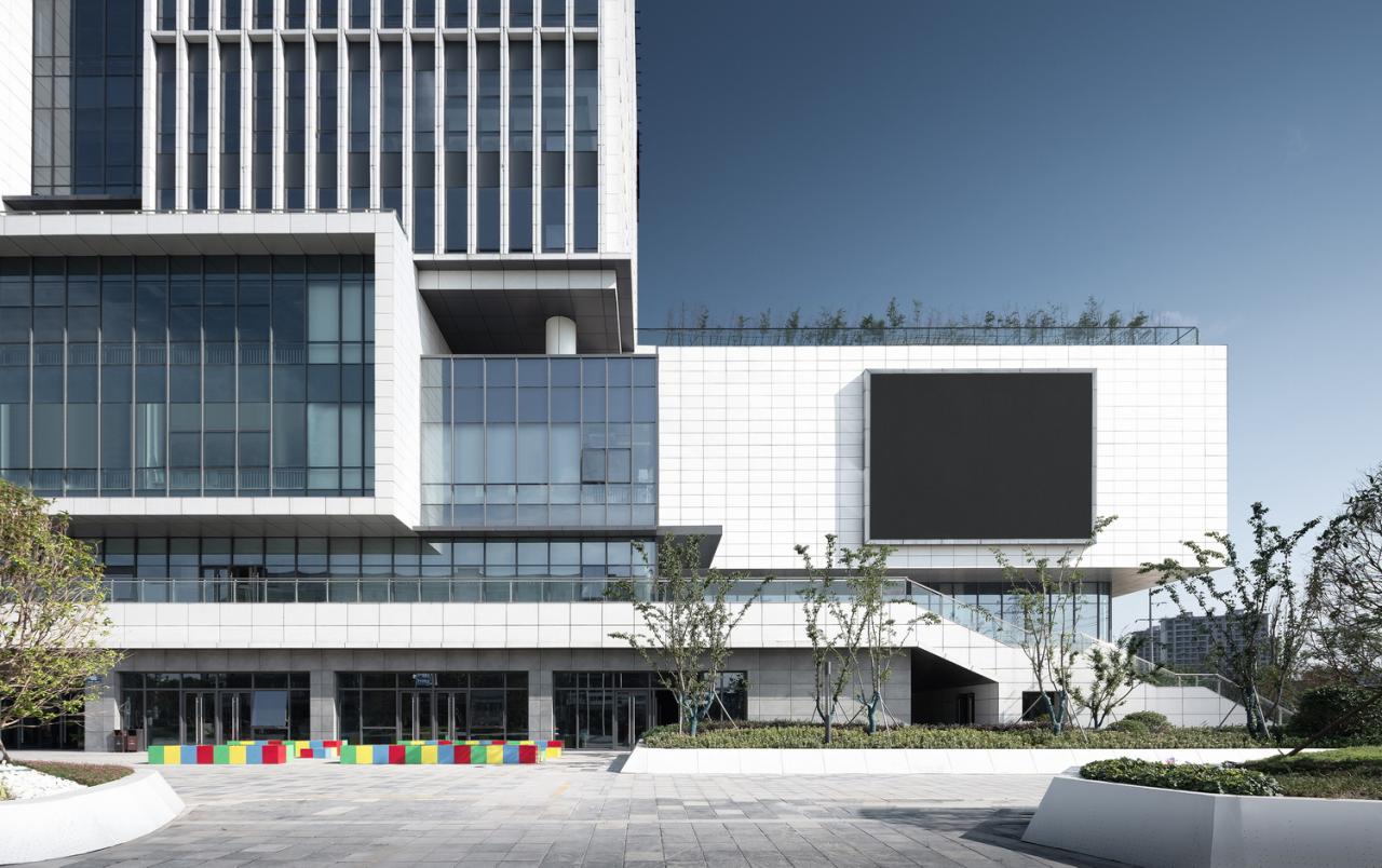 BIM建筑|一站式全民教育综合体:翼立方教育发展中心 / 简和工作室 BIM建筑|一站式全民教育综合体:翼立方教育发展中心 / 简和工作室