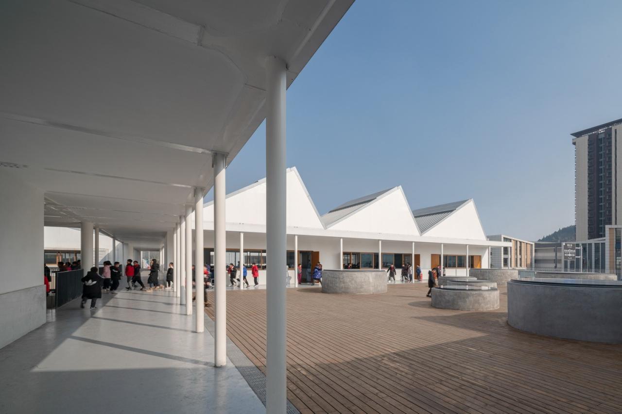 BIM建筑|平行与光的学校——青衣江路小学校 / 迹·建筑事务所(TAO) BIM建筑|平行与光的学校——青衣江路小学校 / 迹·建筑事务所(TAO)