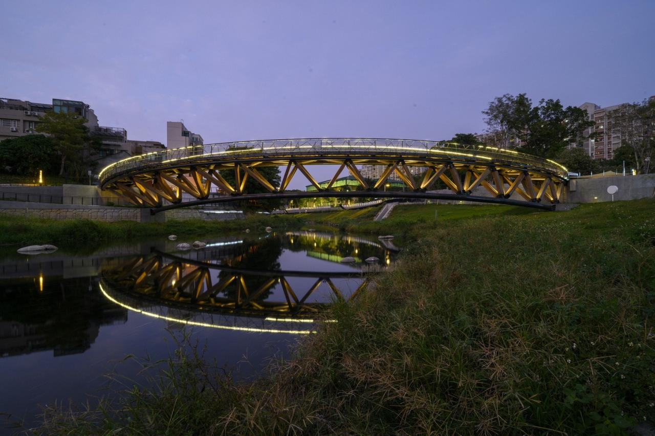 BIM建筑|月见桥 / HWCA Huai-Wen Chang Architect BIM建筑|月见桥 / HWCA Huai-Wen Chang Architect