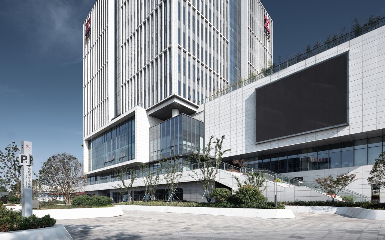 BIM建筑|一站式全民教育综合体:翼立方教育发展中心 / 简和工作室 BIM建筑|一站式全民教育综合体:翼立方教育发展中心 / 简和工作室